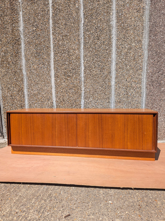 Vintage Mid-Century G-Plan 'Form 5' Teak Low Sideboard / TV Unit