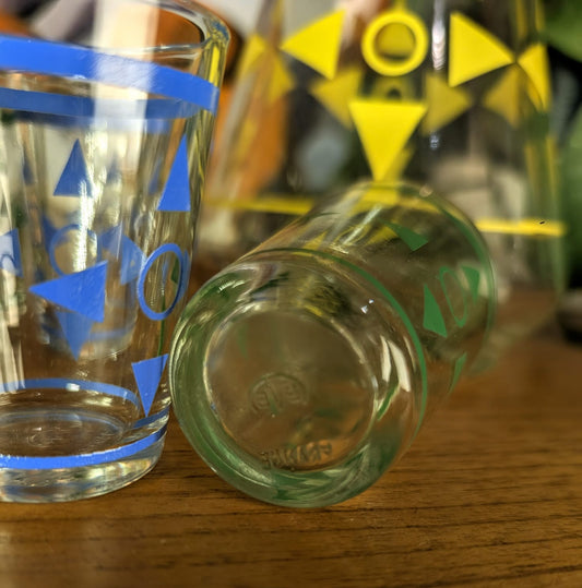 1950s french Retro decanter and shot glasses