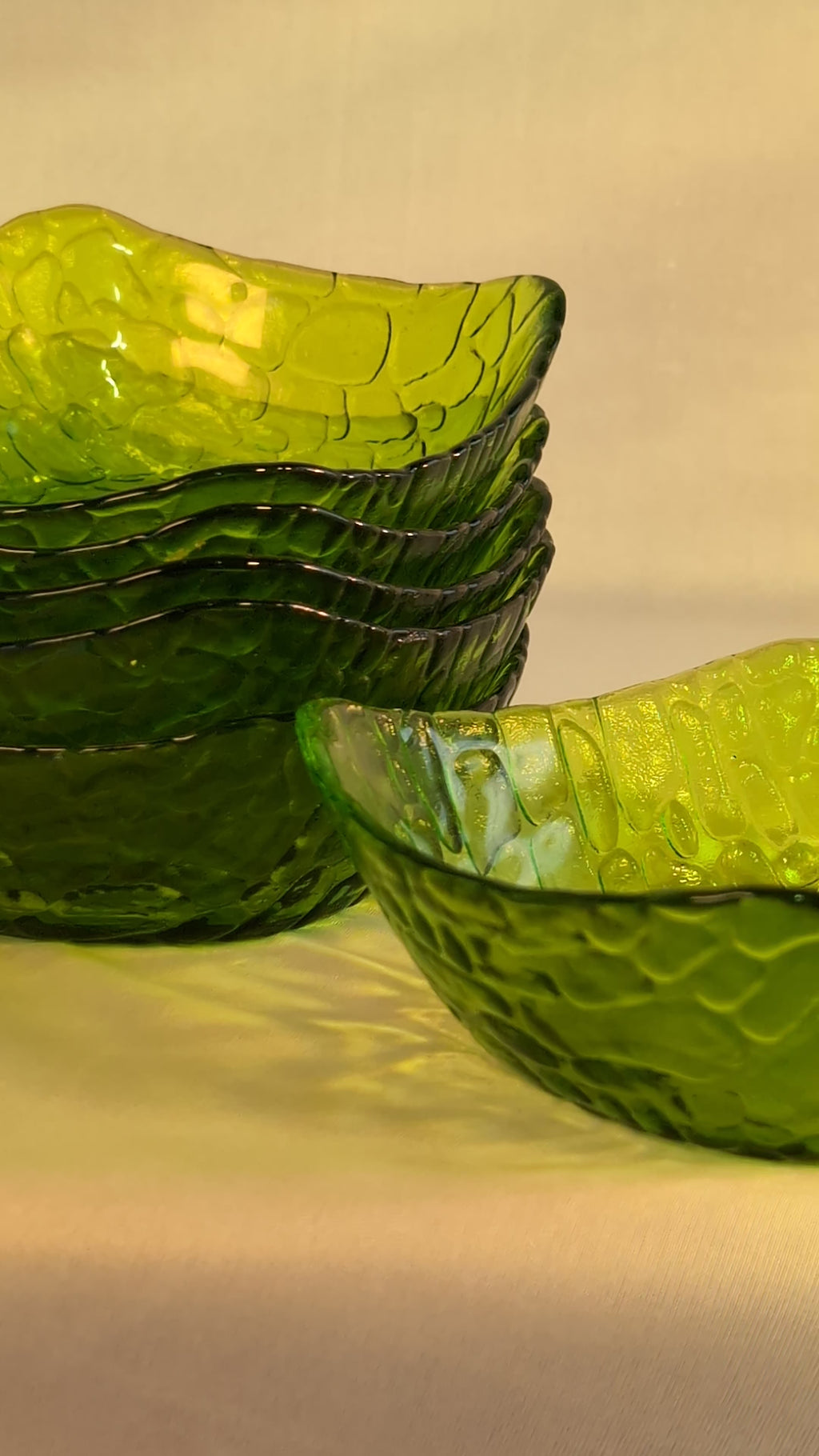 Six pressed glass Bowls